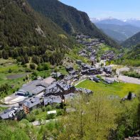 Arinsal - panorama miasta