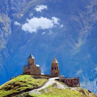 Kazbegi - klasztor