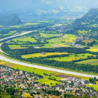 Vaduz oraz rzeka Ren